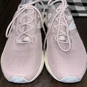 New Balance Women's ROAV athletic shoes